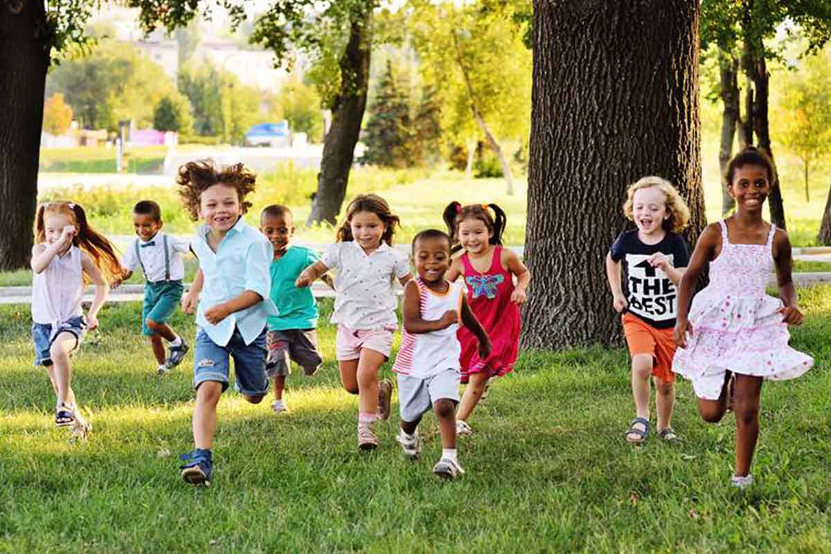 تفریحات تابستانی کودکان: رنگین کمانی از شور و نشاط
