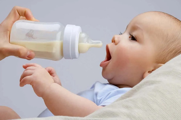 نکات لازم توجه در پروسه از شیر گرفتن کودک